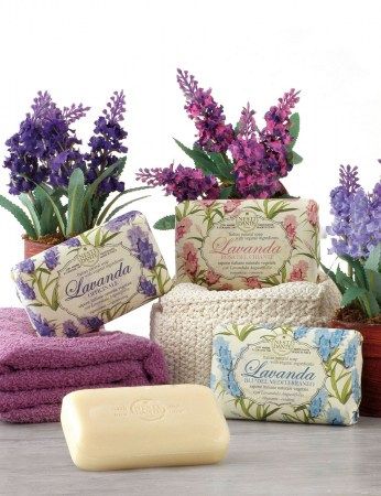 Подарочный набор мыла серия Лаванда Нести Данте, LAVANDA GIFT SETS Nesti Dante, 3шт. по 150 гр Подарочный набор мыла серия Лаванда Нести Данте, LAVANDA GIFT SETS Nesti Dante, 3шт. по 150 гр